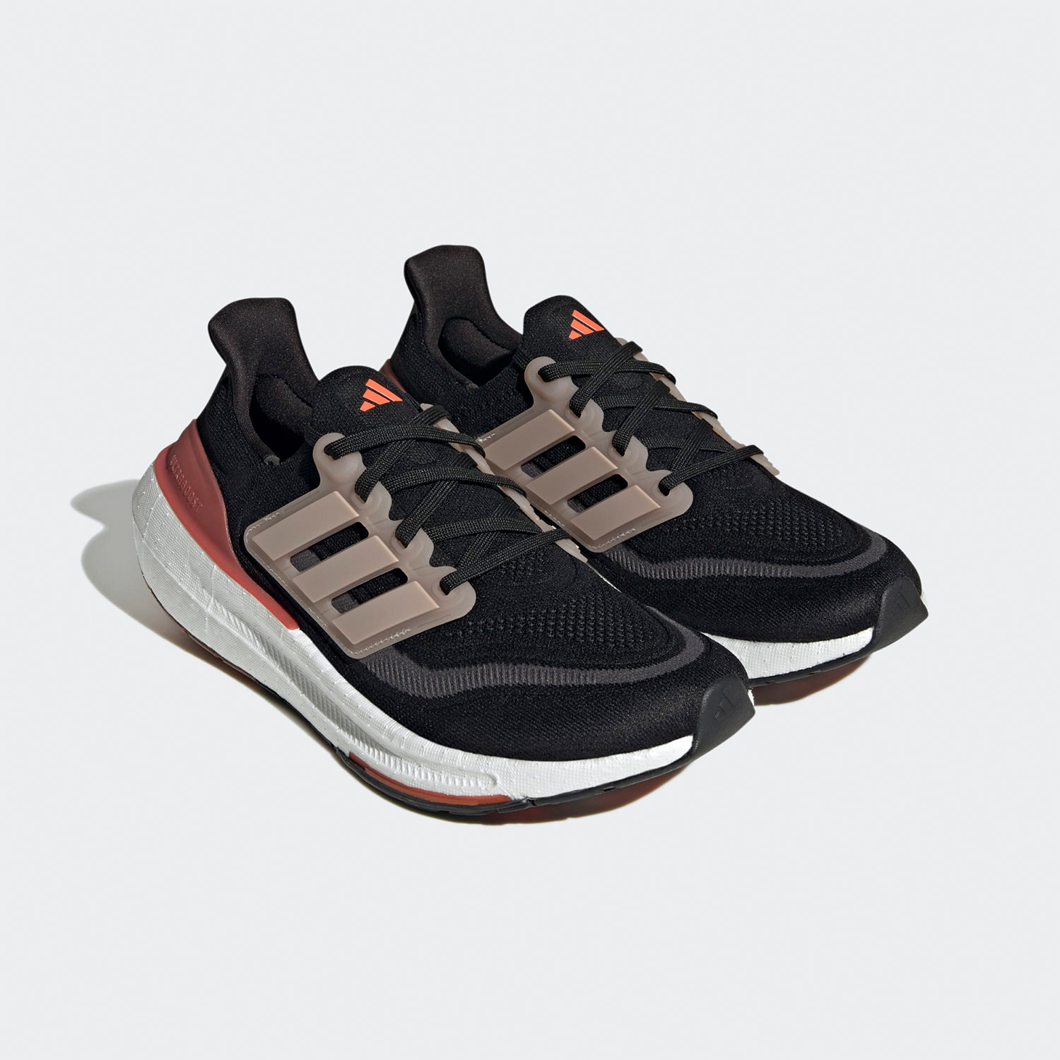 アディダス純正 ULTRABOOST LIGHT メンズ＆レ - Adidas Shoes Ultraboost Light のレビューと価格